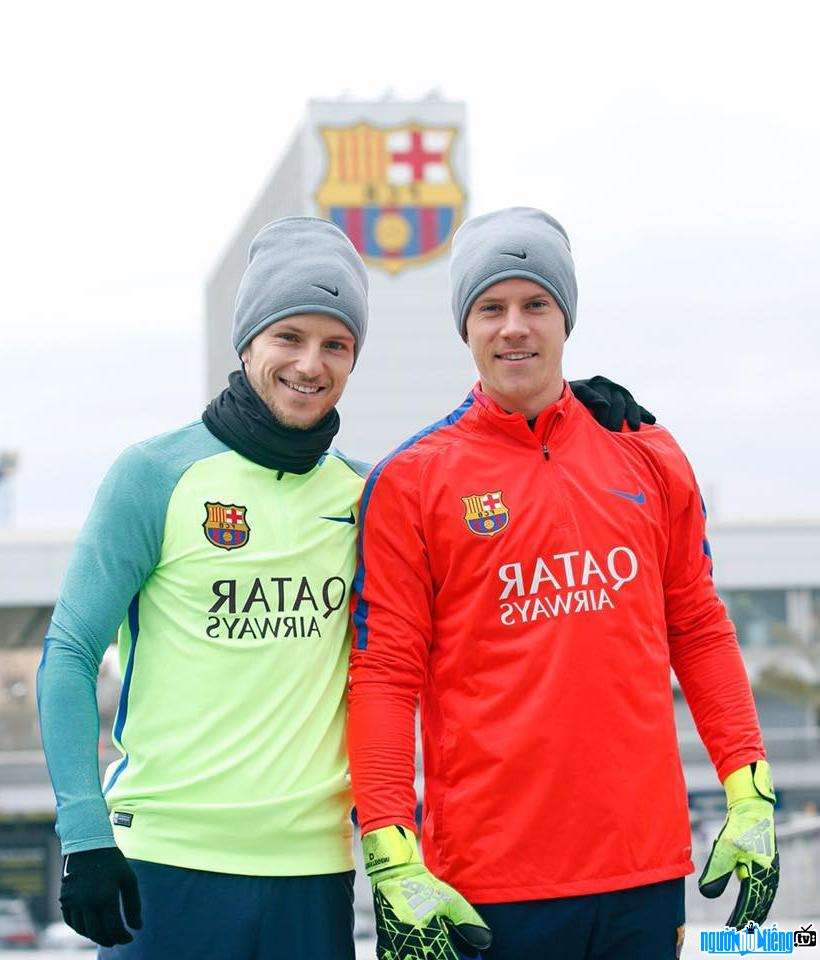 marc adre ter stegen (4) marc adre ter stegen (4)