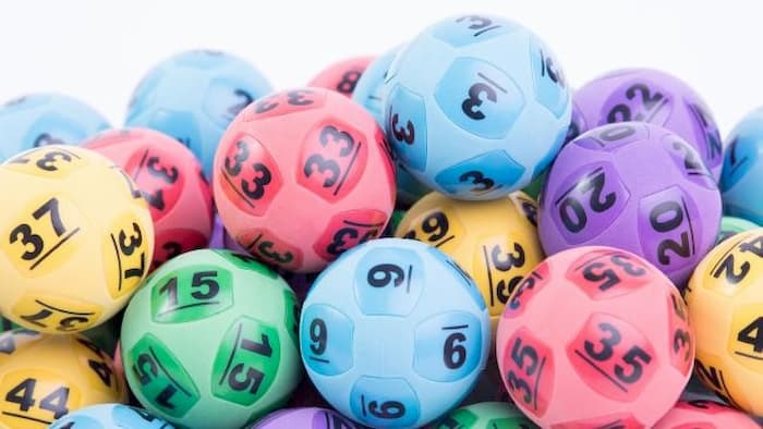 Đầu lô câm thì đánh con gì?