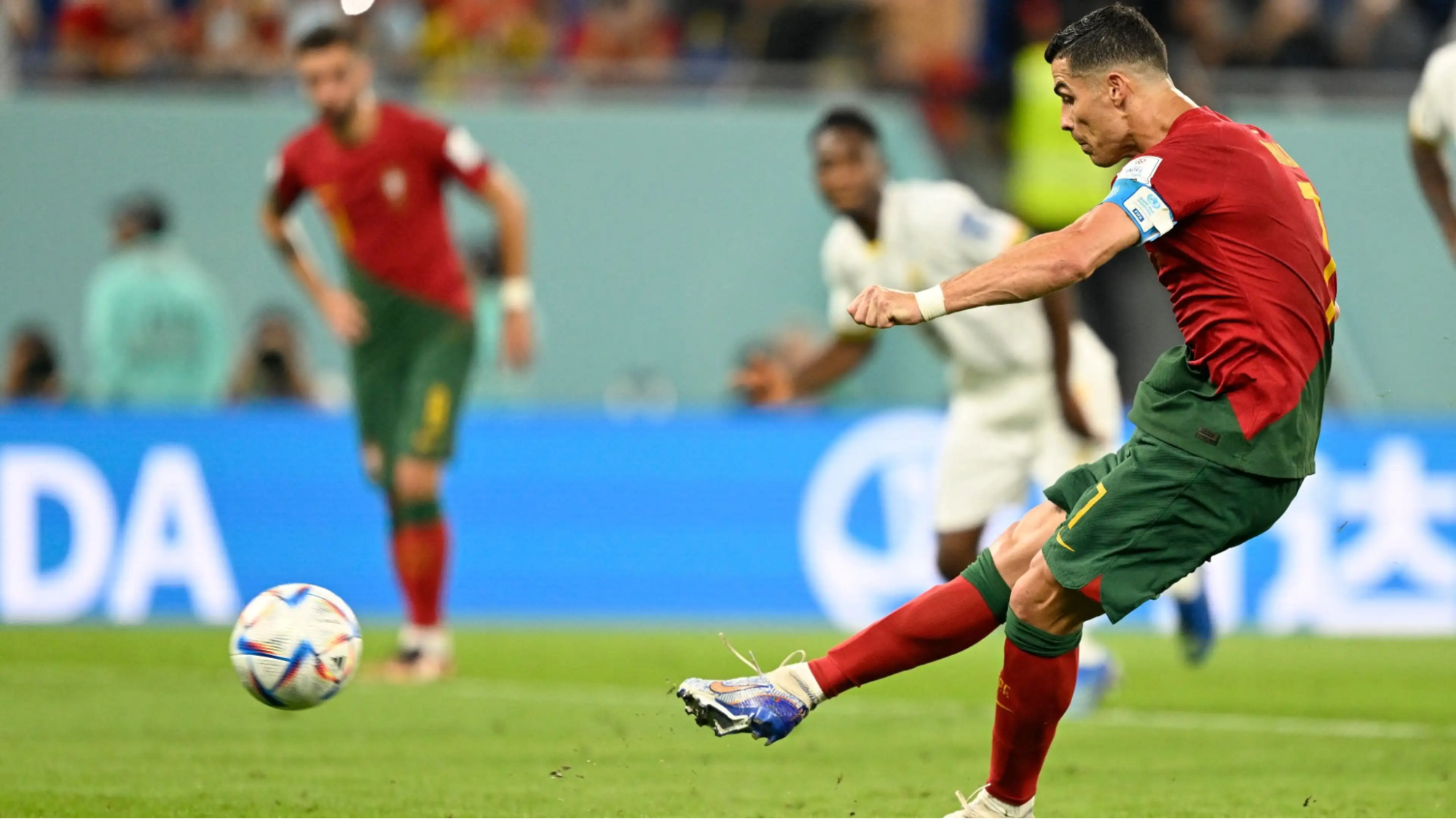 Penalty Là Gì? – Khám Phá Ý Nghĩa Và Quy Tắc Của Quả Penalty